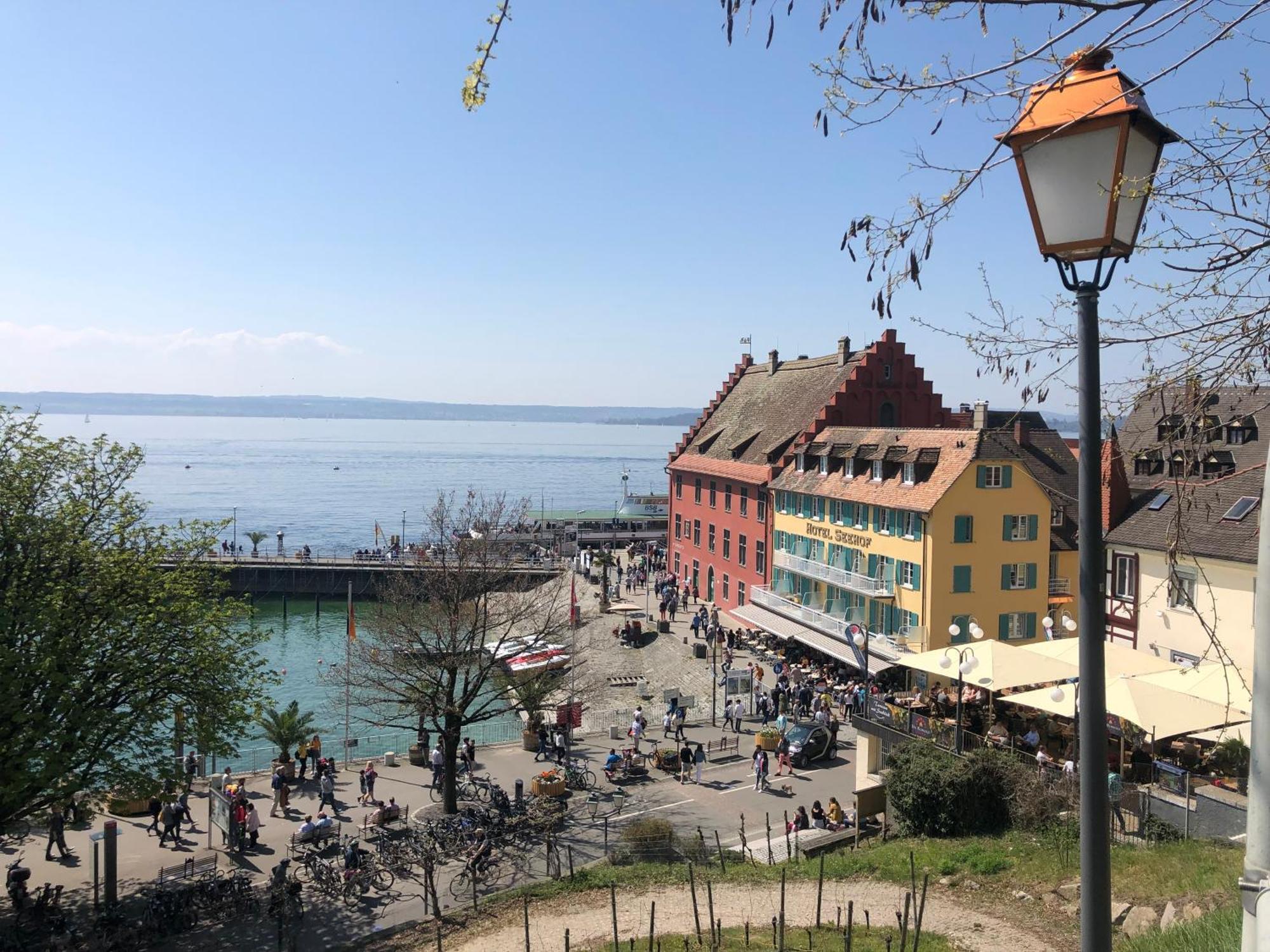 Zwovier Meersburg Buitenkant foto