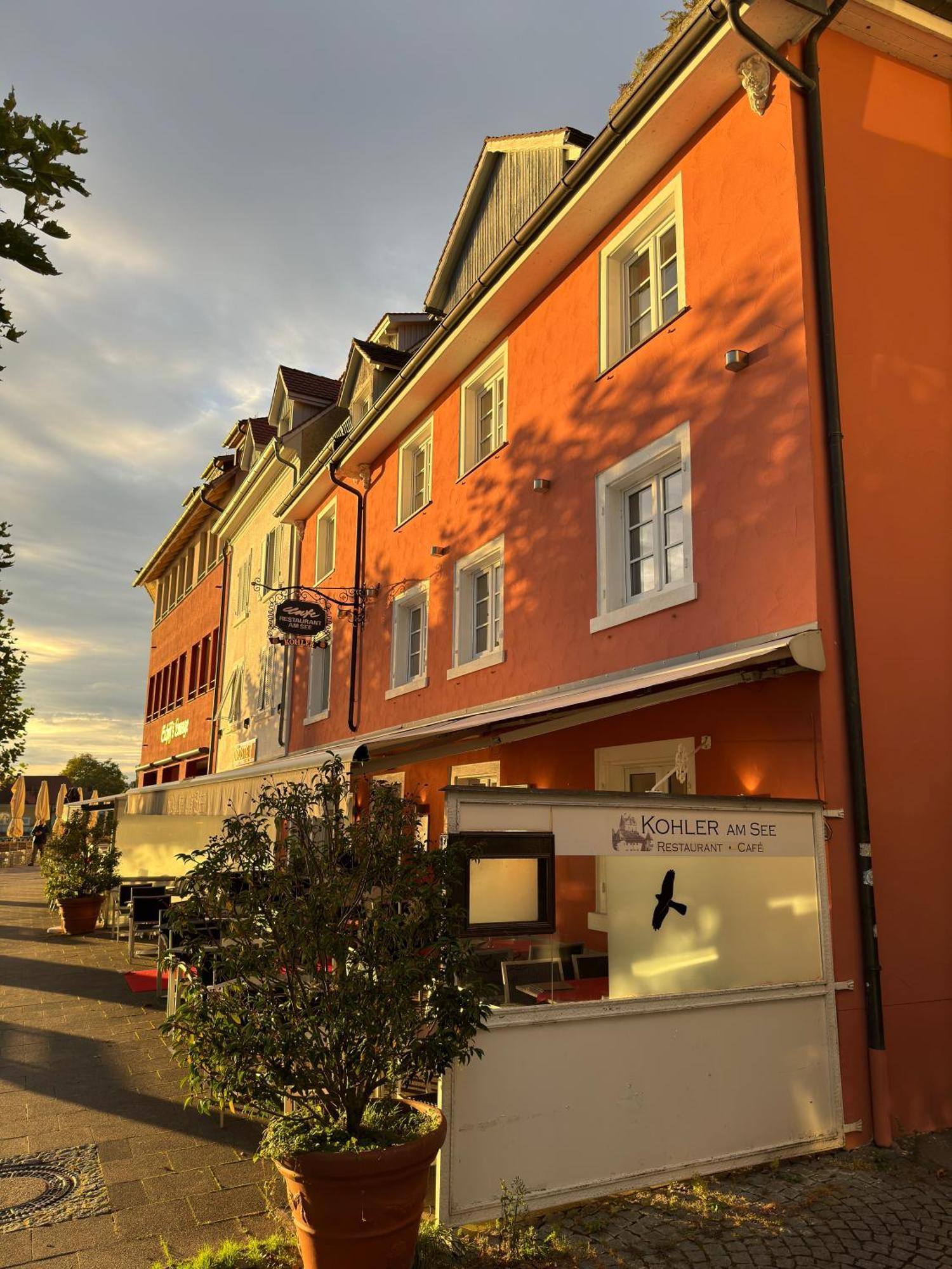 Zwovier Meersburg Buitenkant foto